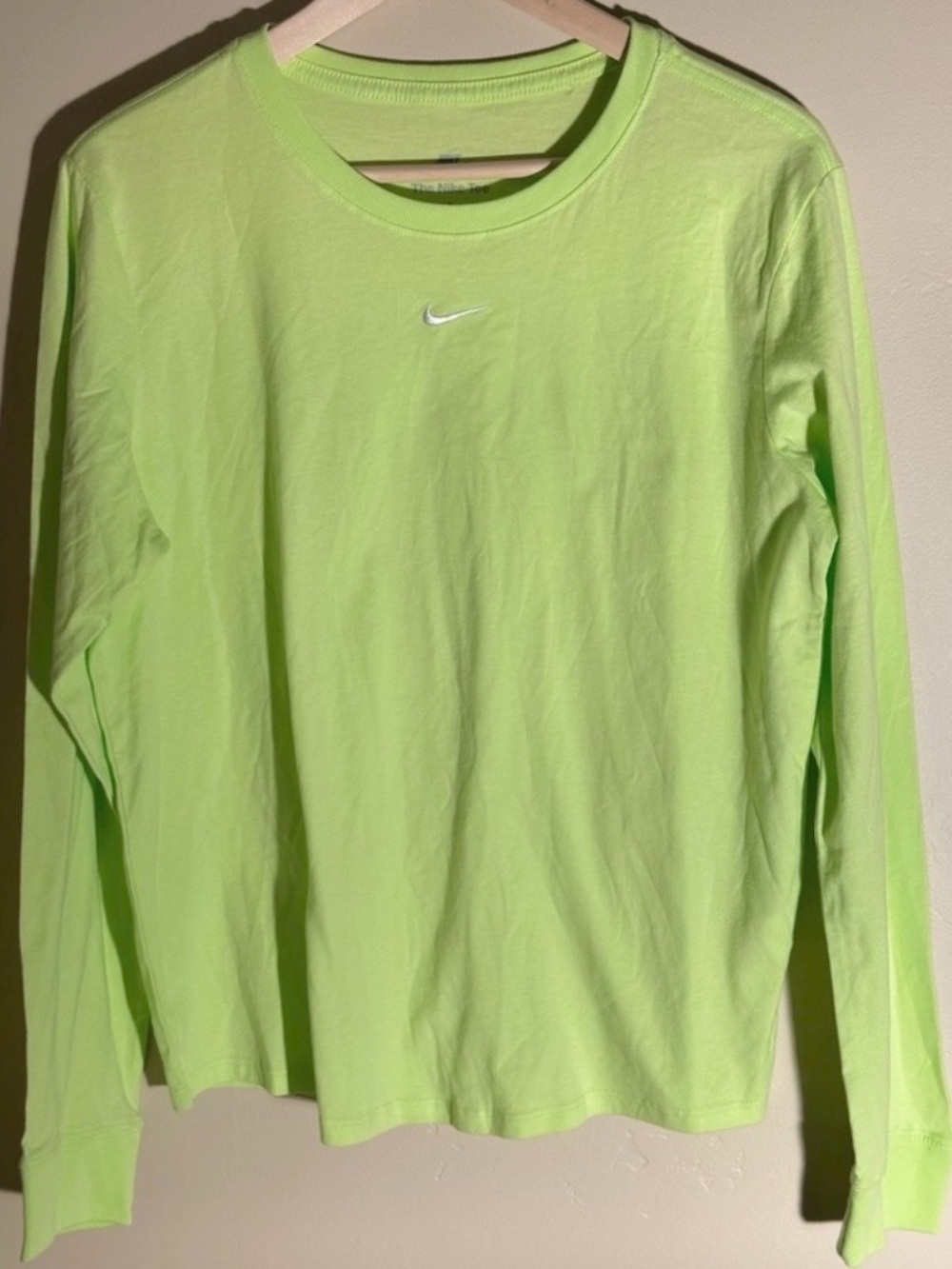 Nike Neon Green Long Sleeve Tee • Men’s Large • P2P 21”